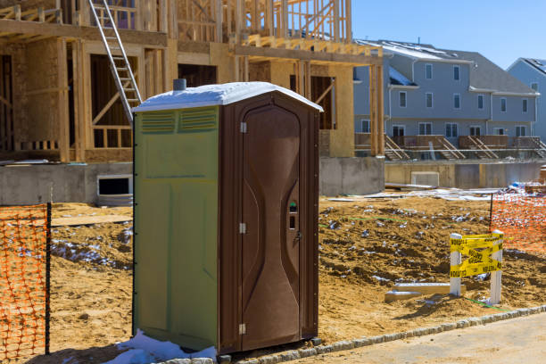 Best Portable bathroom rental  in Grimes, IA